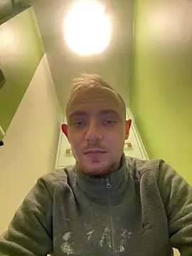 Crevette311 online show from 01-06-26, 02:32