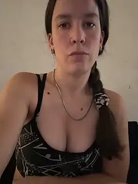 Melu12 online show from 04-15-26, 04:25