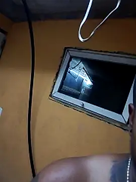 elcogecoge12 online show from 04-17-26, 08:06