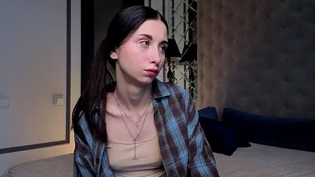 MiguelinaRasmuson online show from 03-20-26, 11:15