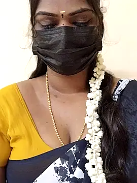 Snapshot of Navya-Reddy chatting on 02-23-26, 04:54 Navya-Reddy online show from 02-23-26, 04:54