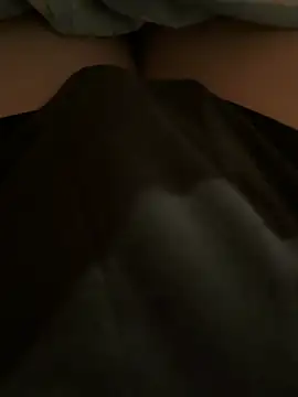 Snapshot of glori999 chatting on 04-09-26, 07:41 glori999 online show from 04-09-26, 07:41