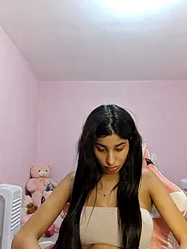 Snapshot of KaterinneMarie chatting on 04-12-26, 02:00 KaterinneMarie online show from 04-12-26, 02:00