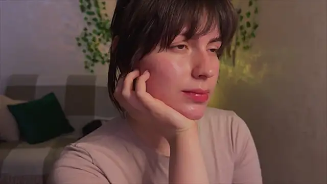 Snapshot of rinamandarina chatting on 04-14-26, 01:06 rinamandarina online show from 04-14-26, 01:06