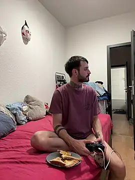 Snapshot of Dr_Rainhaemern chatting on 03-11-26, 08:15 Dr Rainhaemern online show from 03-11-26, 08:15