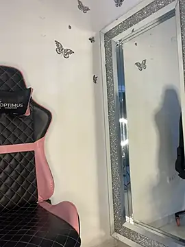 scarleth marquezz online show from 03-28-26, 03:50