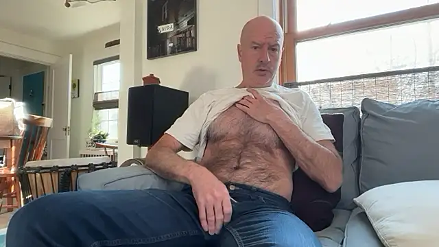 Guy  Grey online show from 04-21-26, 11:49