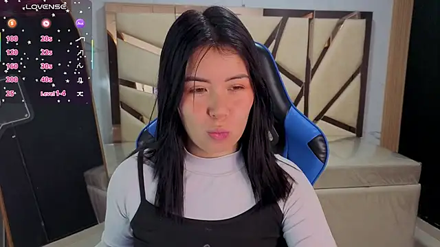 Kylia a online show from 07-10-26, 01:36