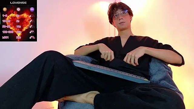 lui x dust online show from 03-20-26, 03:55