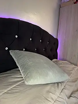 Paulha  miller online show from 03-10-26, 05:07