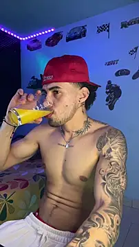 Snapshot of TOMAS_CONOR chatting on 03-01-26, 01:51 TOMAS CONOR online show from 03-01-26, 01:51