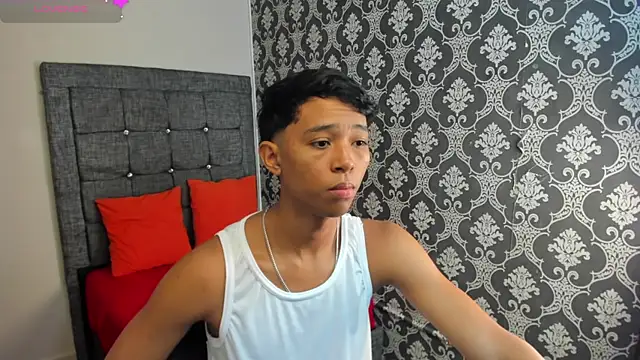 Little Twink19x online show from 07-05-26, 07:43