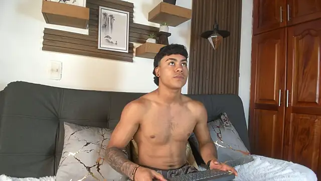 Jeremy wallker online show from 03-27-26, 07:35