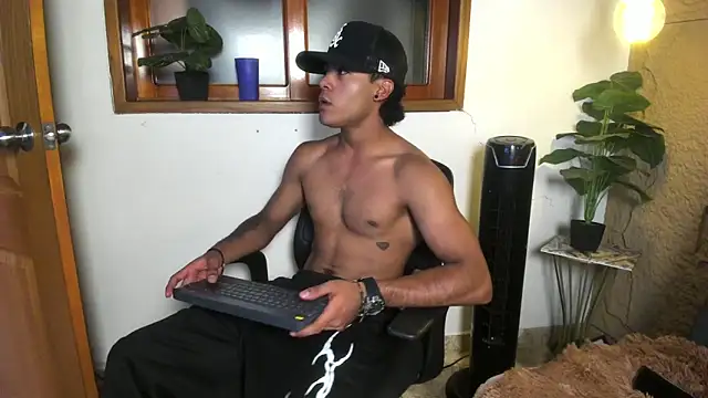 Jeremy wallker online show from 04-21-26, 08:34