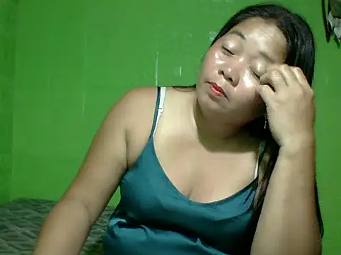 sweetanne19 online show from 04-07-26, 01:33