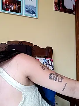 Snapshot of sara_cute_so chatting on 05-07-26, 04:01 sara cute so online show from 05-07-26, 04:01