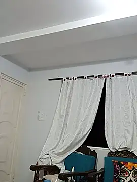 Snapshot of sara_cute_so chatting on 05-20-26, 01:12 sara cute so online show from 05-20-26, 01:12