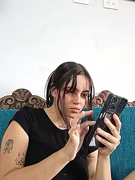 Snapshot of sara_cute_so chatting on 05-20-26, 08:59 sara cute so online show from 05-20-26, 08:59