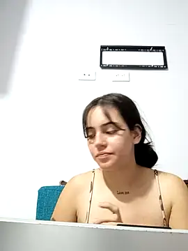 Snapshot of sara_cute_so chatting on 05-31-26, 03:15 sara cute so online show from 05-31-26, 03:15