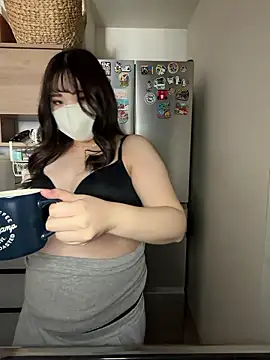 Snapshot of kitty_1019a chatting on 03-12-26, 05:46 kitty 1019a online show from 03-12-26, 05:46