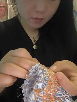 MayEva ly online show from 06-12-26, 12:42