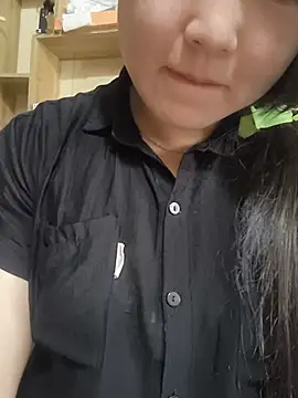 MayEva ly online show from 06-29-26, 01:56