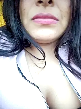Snapshot of Crazy_grone chatting on 06-09-26, 10:43 Crazy grone online show from 06-09-26, 10:43