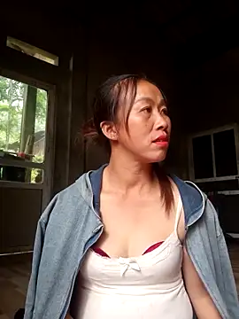 jangcute11 online show from 04-19-26, 08:02