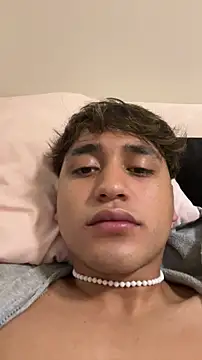 Alejandroml2 online show from 06-21-26, 05:43