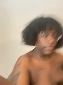 Snapshot of Sinfulwaterfalls chatting on 02-21-26, 07:09 Sinfulwaterfalls online show from 02-21-26, 07:09