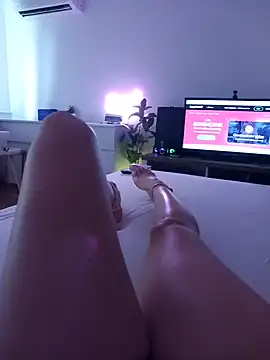 LauraDelightX online show from 06-23-26, 08:34