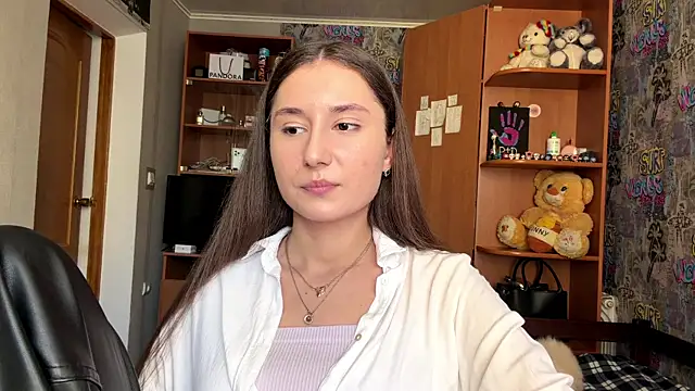 poly princess online show from 04-13-26, 11:05