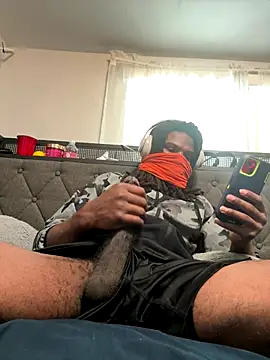 kiddzz online show from 10-17-25, 04:31