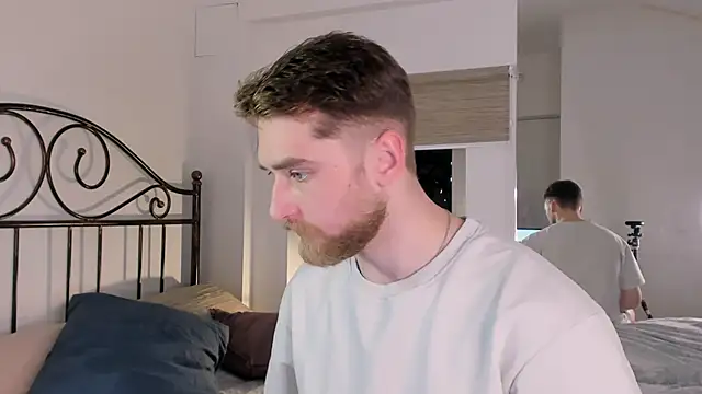 Dexter Raze online show from 04-11-26, 06:51