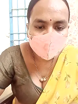 Snapshot of keerthy_telugu chatting on 04-28-26, 05:29 keerthy telugu online show from 04-28-26, 05:29