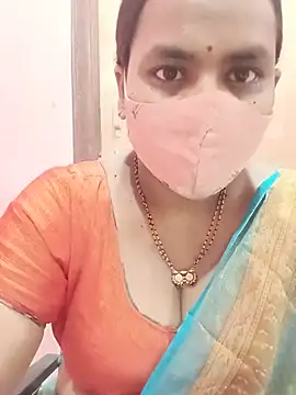 Snapshot of keerthy_telugu chatting on 05-18-26, 06:03 keerthy telugu online show from 05-18-26, 06:03