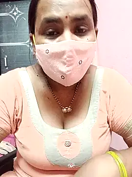 Snapshot of keerthy_telugu chatting on 06-02-26, 06:21 keerthy telugu online show from 06-02-26, 06:21