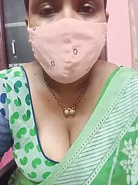Snapshot of keerthy_telugu chatting on 06-06-26, 06:01 keerthy telugu online show from 06-06-26, 06:01