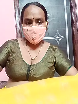 Snapshot of keerthy_telugu chatting on 07-10-26, 05:56 keerthy telugu online show from 07-10-26, 05:56