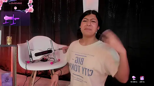 MilyFerrer online show from 05-25-26, 02:34