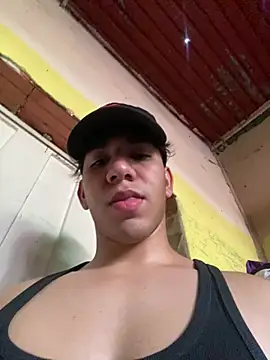 Alejandrososas online show from 02-23-26, 09:12