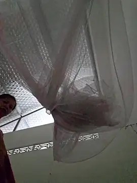 Snapshot of kieuqueen92 chatting on 03-01-26, 12:23 kieuqueen92 online show from 03-01-26, 12:23