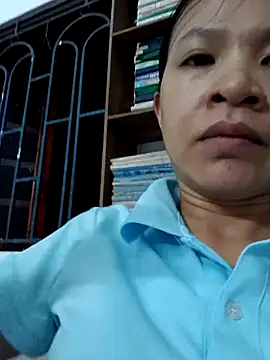 Snapshot of kieuqueen92 chatting on 03-03-26, 01:28 kieuqueen92 online show from 03-03-26, 01:28