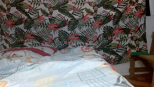 smallvioleta69 online show from 03-03-26, 06:47