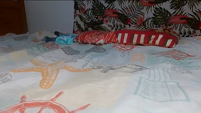 smallvioleta69 online show from 04-06-26, 06:53
