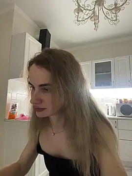 Snapshot of AinyrVixxen chatting on 03-15-26, 06:14 AinyrVixxen online show from 03-15-26, 06:14