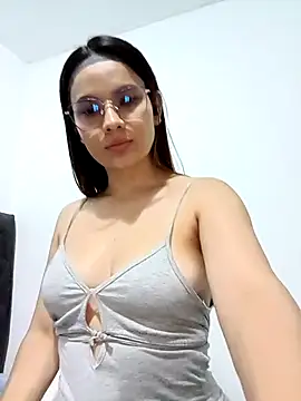 Samantha Castro  online show from 02-26-26, 02:32