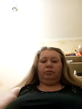 KiraStanton online show from 04-03-26, 06:50