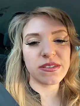 Snapshot of TiffyRose chatting on 03-09-26, 06:39 TiffyRose online show from 03-09-26, 06:39