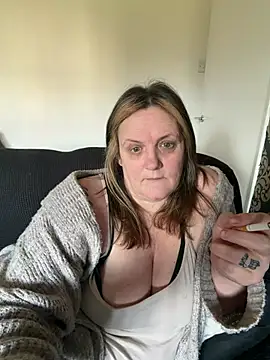 Busty-GilfQuinn online show from 03-07-26, 10:34